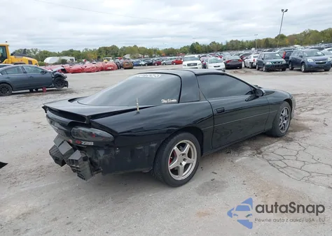 1997 Chevrolet Camaro Ss/Z28 z USA, uszkodzony, nr VIN 2G1FP22P0V2128698